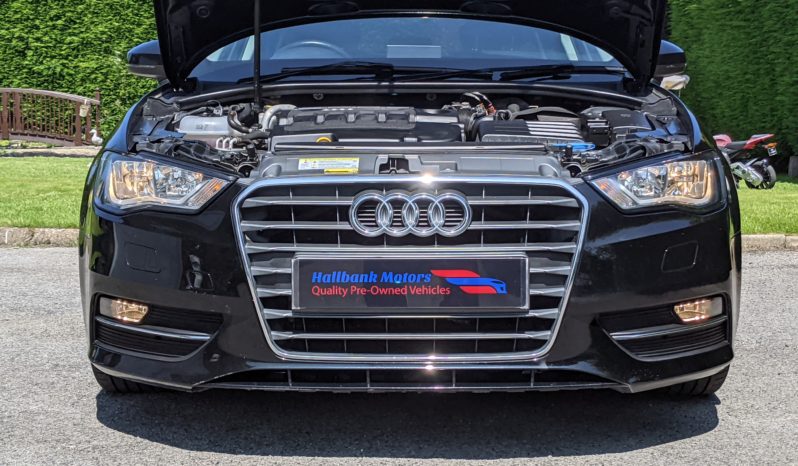 AUDI A3 1.6 TDI SPORT full