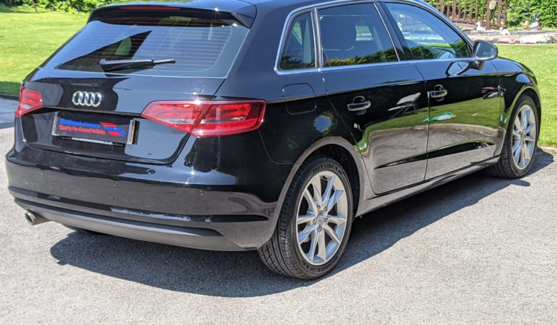 AUDI A3 1.6 TDI SPORT full