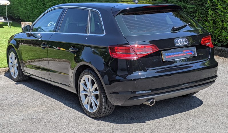 AUDI A3 1.6 TDI SPORT full