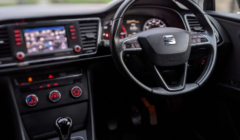 SEAT Leon 1.6 TDI CR SE DSG (Tech Pack) (s/s) 5dr full