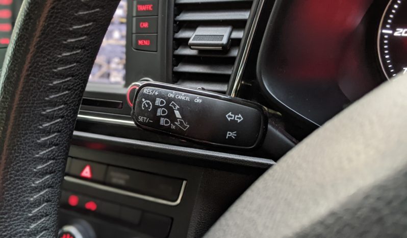 SEAT Leon 1.6 TDI CR SE DSG (Tech Pack) (s/s) 5dr full